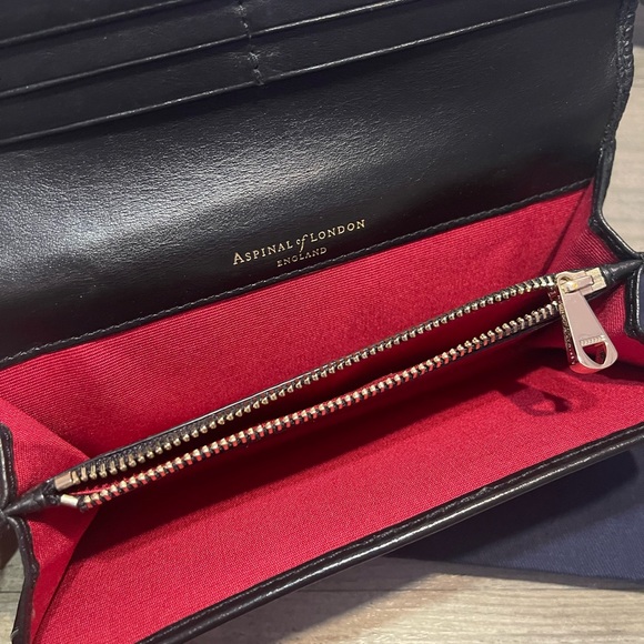 Aspinal of London walllet - Picture 4 of 9